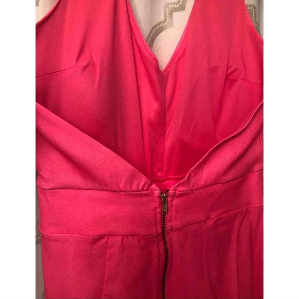 💗🌸NWOT🌸💗 Neon pink halter jumpsuit - Picture 3 of 4